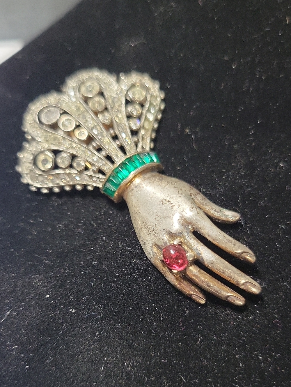 RARE Estate Alfred Philippe Trifari Sterling Jeweled Rhinestone Hand Fur Clip
